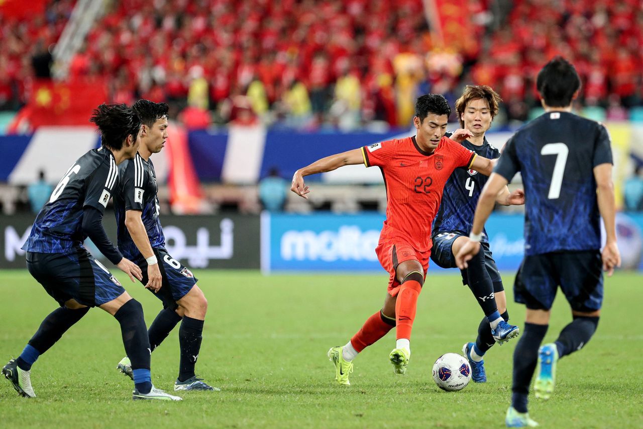 随着梁靖崑+王楚钦2-1获胜，成都混合团体世界杯！国乒8-4德国队